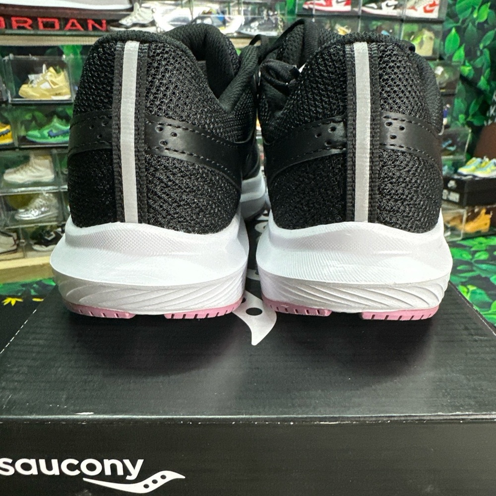 Saucony Cohesion 17 Running Shoes Size 6W - Picture 4 of 6
